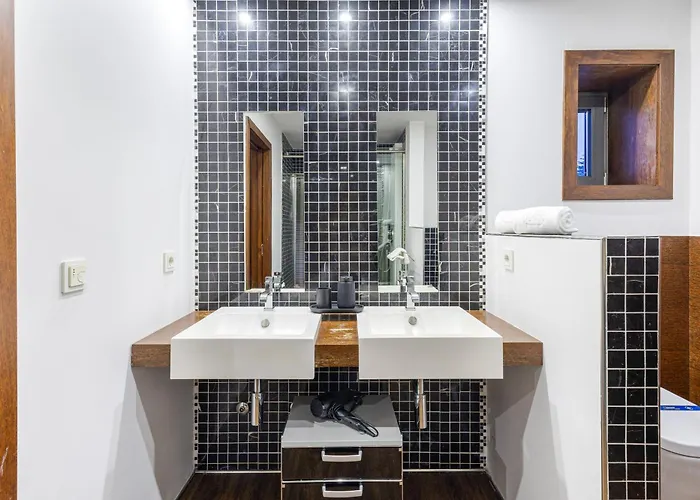 Luxury House By On * Porto