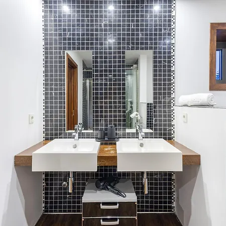 Luxury House By On * Porto