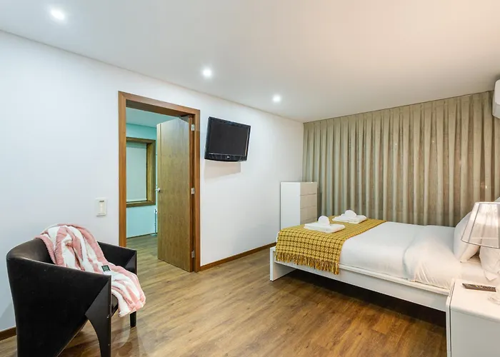 Luxury House By On Villa Porto